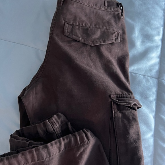 Aritzia CARGO PANTS - Picture 4 of 7